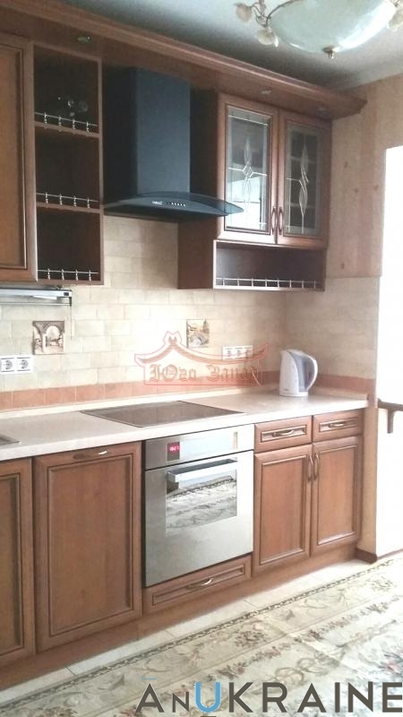 продажа трехкомнатной квартиры номер A-173480 в Приморском районе, фото номер 6